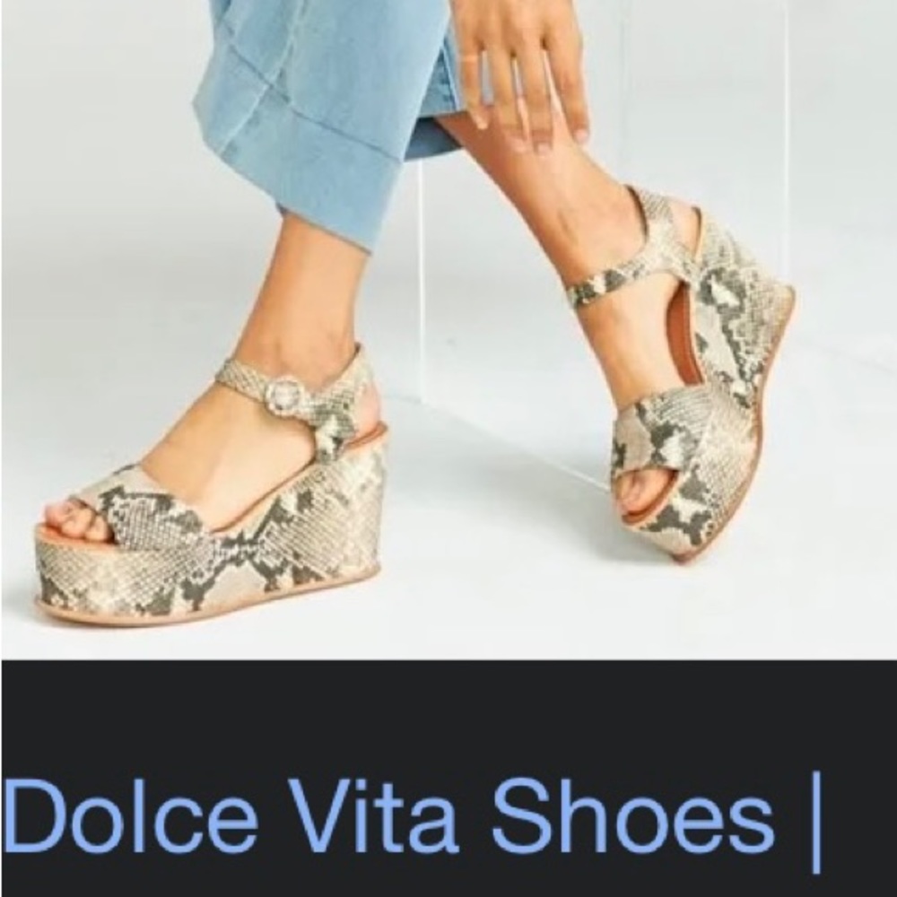 Dolce Vita Sandals